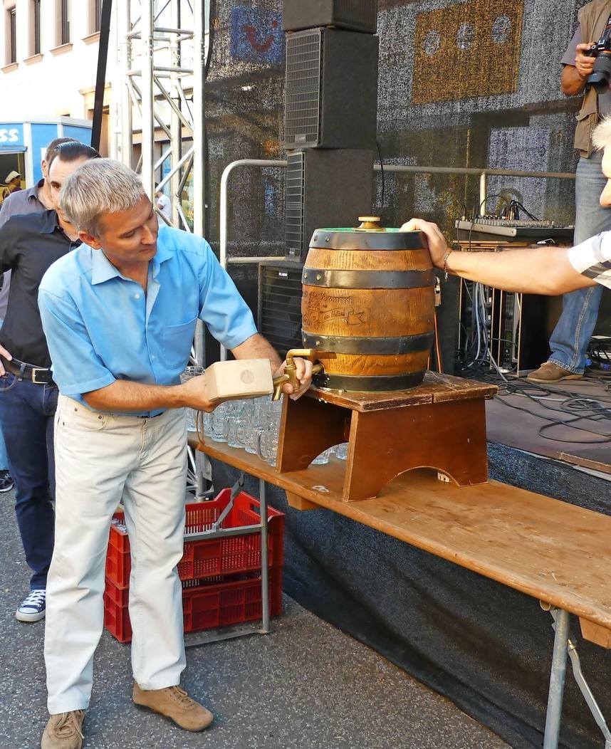 faßanstich-herbstmarkt